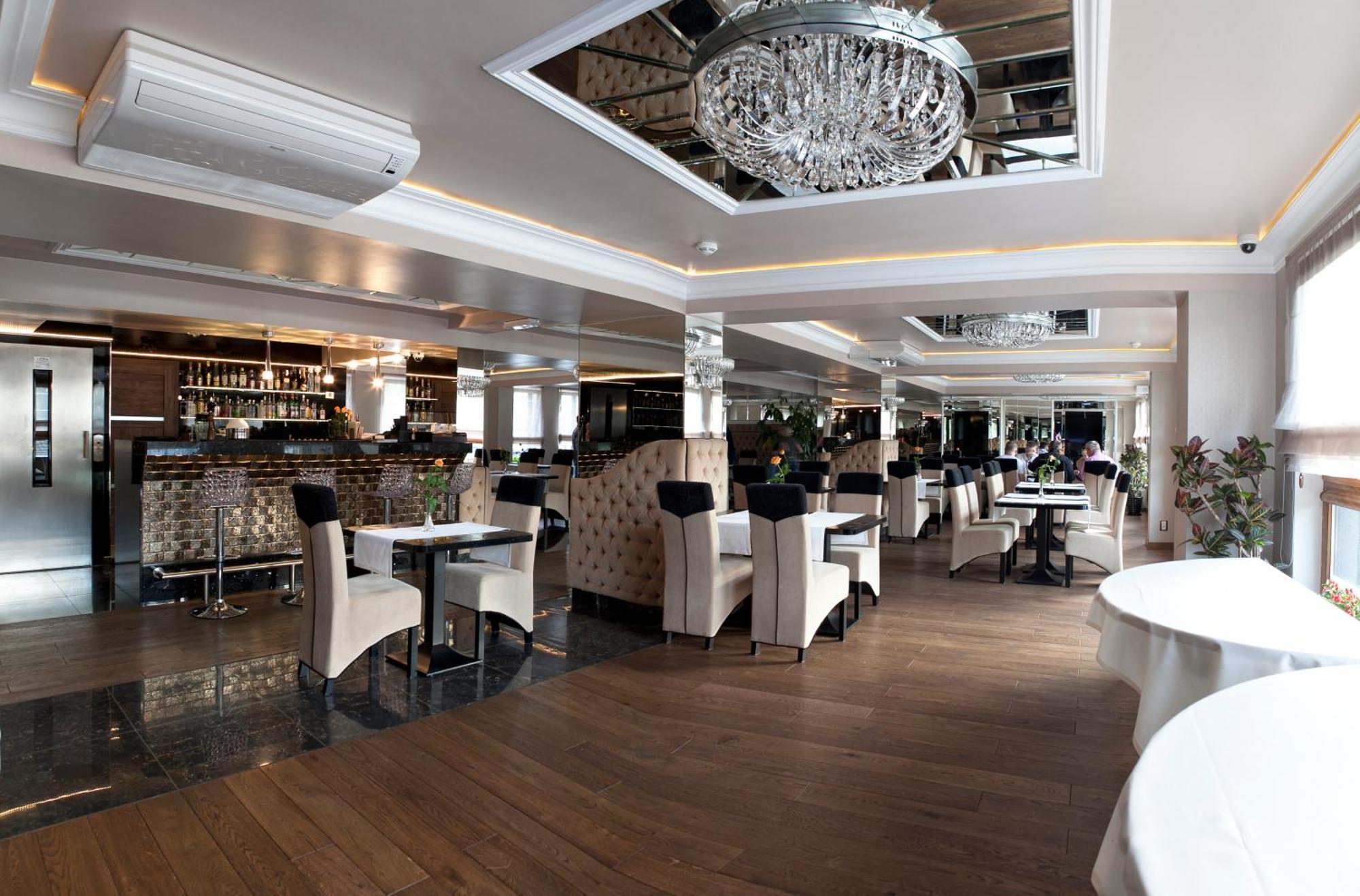M Hotel Sosnowiec İç mekan fotoğraf