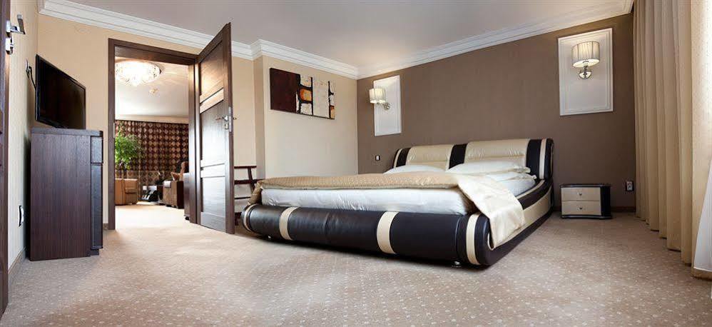 M Hotel Sosnowiec Dış mekan fotoğraf